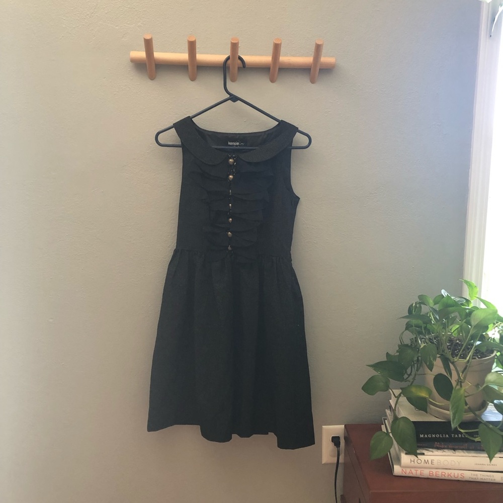 Kensie good and black sparkly dress